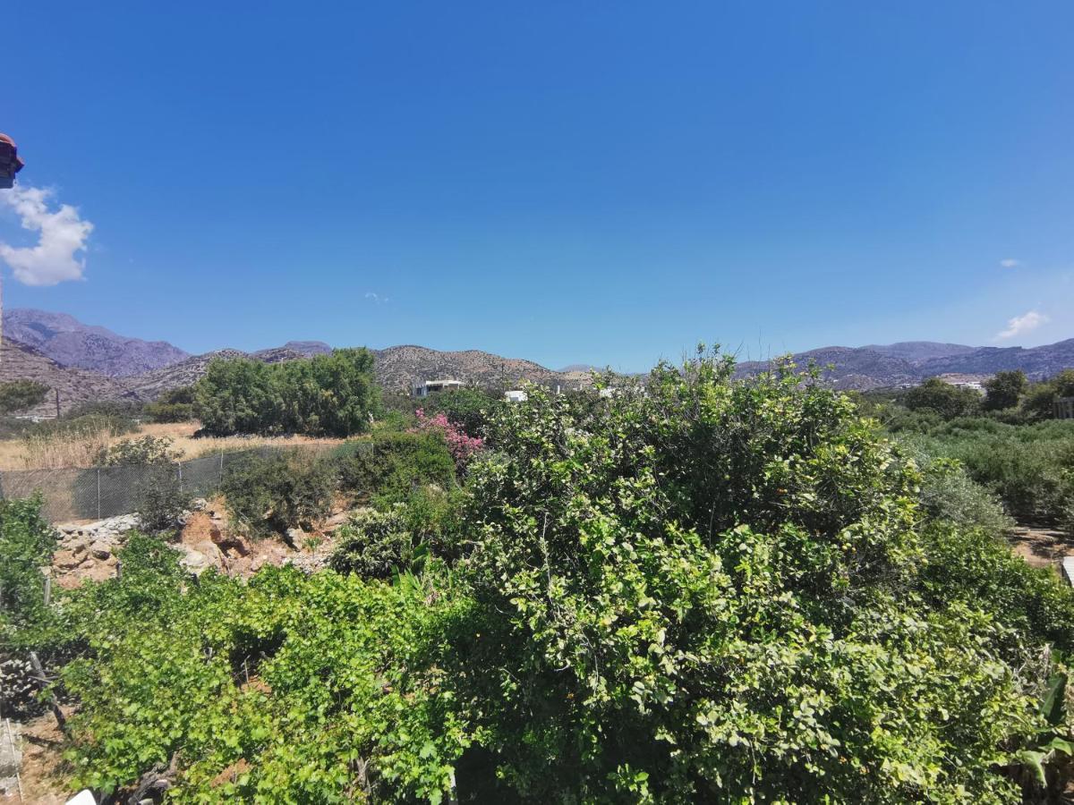 Βig Βlue Apartments Makrýgialos Exteriör bild