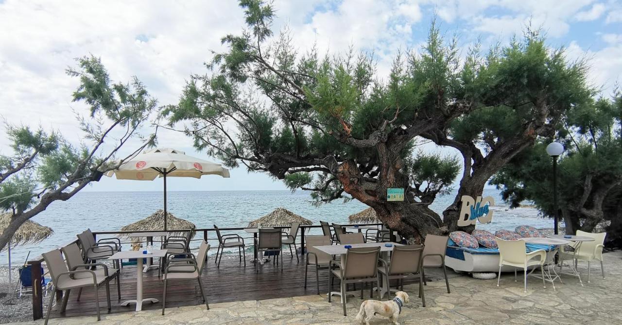 Βig Βlue Apartments Makrýgialos Exteriör bild