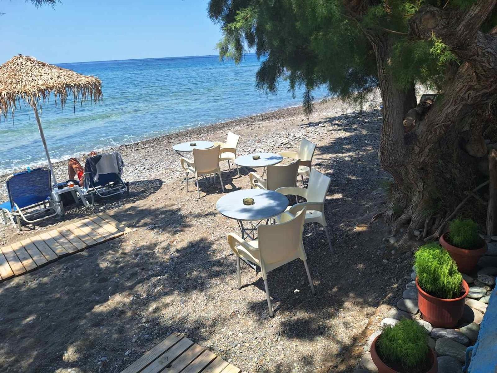 Βig Βlue Apartments Makrýgialos Exteriör bild