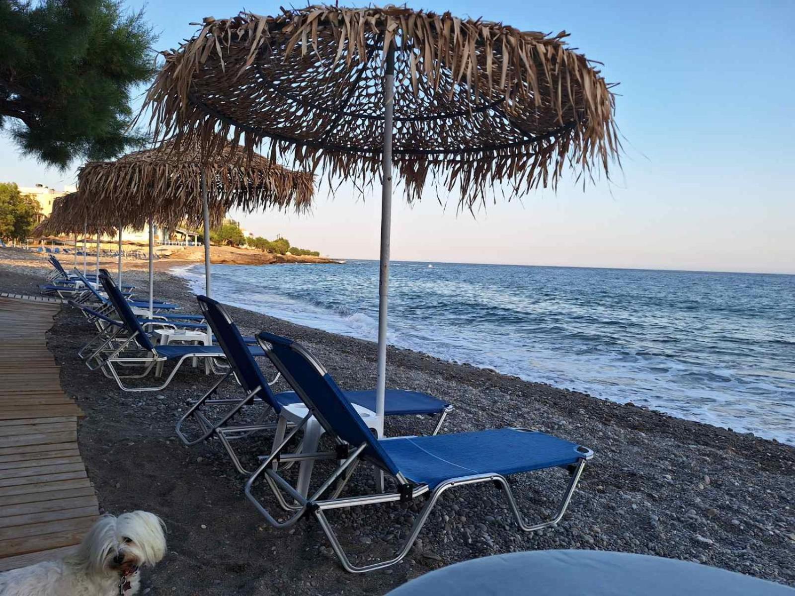 Βig Βlue Apartments Makrýgialos Exteriör bild